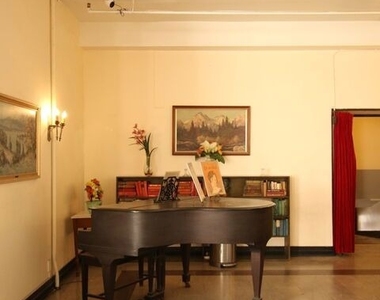 2121 James M Wood Boulevard - Photo Thumbnail 18
