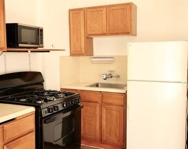 2121 James M Wood Boulevard - Photo Thumbnail 9