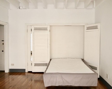 2121 James M Wood Boulevard - Photo Thumbnail 5