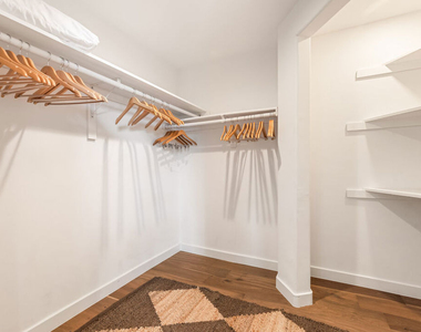 8425 Hillside Avenue - Photo Thumbnail 25