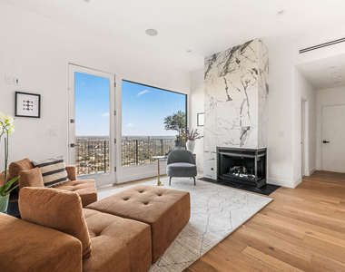 8425 Hillside Avenue - Photo Thumbnail 20