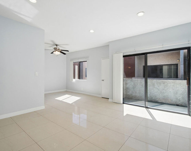 5715 Olympic Boulevard - Photo Thumbnail 1