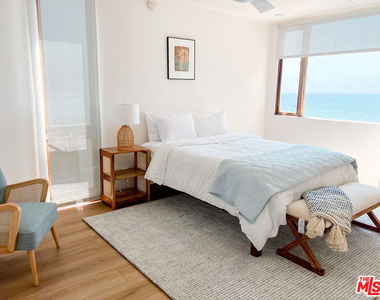 24150 Malibu Road - Photo Thumbnail 31