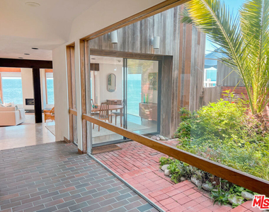 24150 Malibu Road - Photo Thumbnail 13