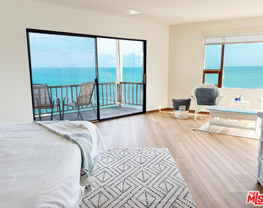 24150 Malibu Road - Photo Thumbnail 19