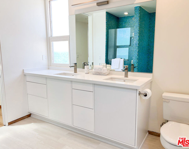 24150 Malibu Road - Photo Thumbnail 26