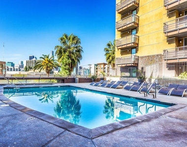 629 Traction Avenue - Photo Thumbnail 13