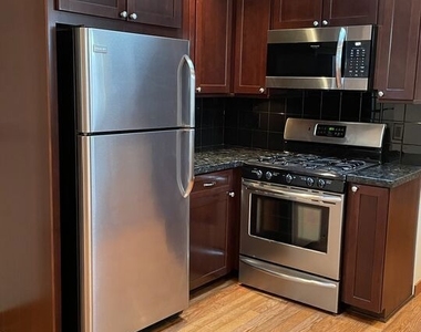 926 California Avenue - Photo Thumbnail 6
