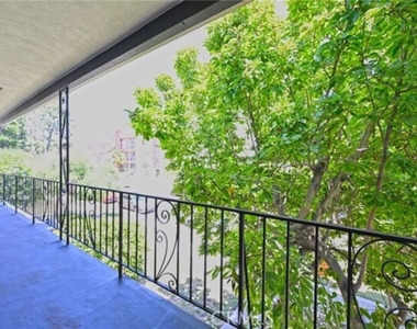 11061 Ohio Avenue - Photo Thumbnail 19