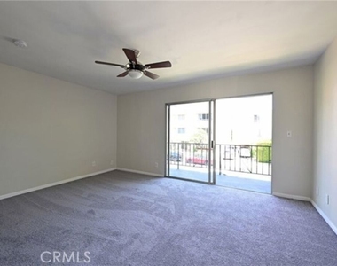 11061 Ohio Avenue - Photo Thumbnail 16