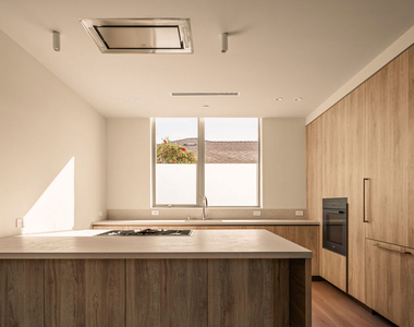 755 N Alfred Street - Photo Thumbnail 4