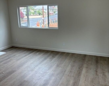 7072 Summitrose Street - Photo Thumbnail 3
