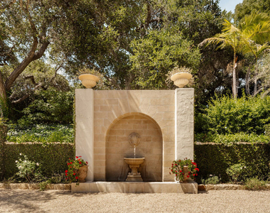 848 Picacho Lane - Photo Thumbnail 4