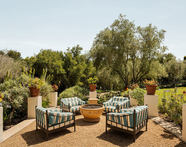 848 Picacho Lane - Photo Thumbnail 34