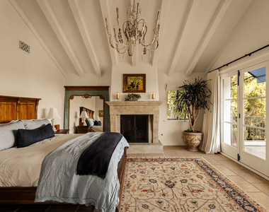 848 Picacho Lane - Photo Thumbnail 20