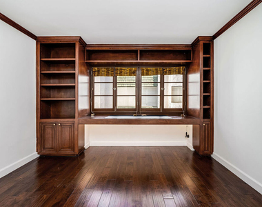 9507 W Olympic Boulevard - Photo Thumbnail 14