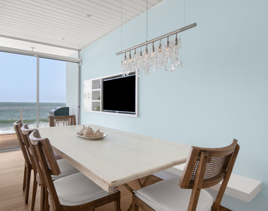 24554 Malibu Road - Photo Thumbnail 8