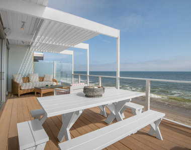24554 Malibu Road - Photo Thumbnail 21
