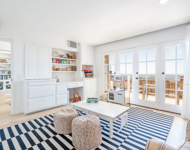 31034 Broad Beach Road - Photo Thumbnail 12