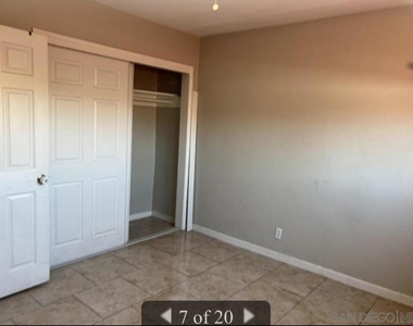 574 10th St - Photo Thumbnail 6
