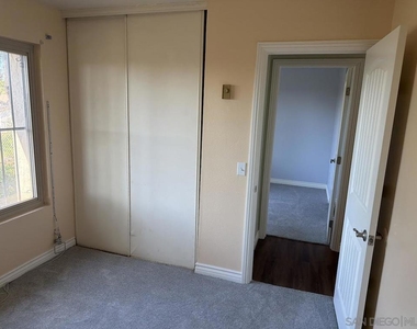 8119 Paradise Valley Ct - Photo Thumbnail 16