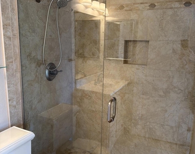 8119 Paradise Valley Ct - Photo Thumbnail 14