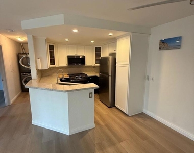 12675 Camino Mira Del Mar - Photo Thumbnail 4