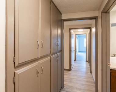 5901 Hanna Avenue - Photo Thumbnail 27
