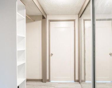 5901 Hanna Avenue - Photo Thumbnail 18