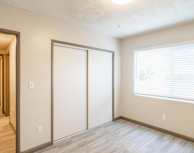 5901 Hanna Avenue - Photo Thumbnail 24