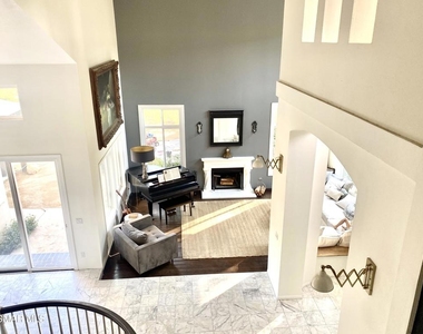 5536 Easterly Road - Photo Thumbnail 5