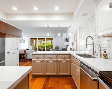 48910 Noline Place - Photo Thumbnail 22
