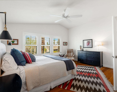 48910 Noline Place - Photo Thumbnail 25