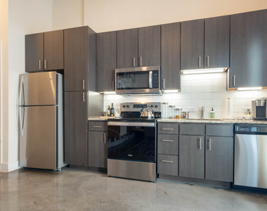 601 W St Johns Ave - Photo Thumbnail 4