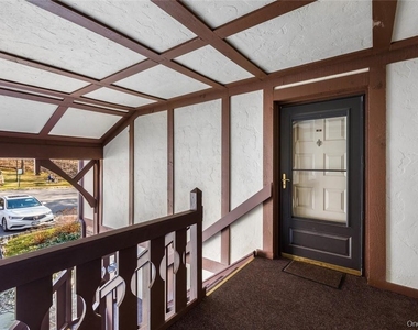 39 Foxwood Circle - Photo Thumbnail 12