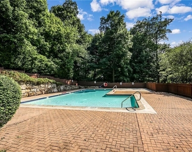 39 Foxwood Circle - Photo Thumbnail 13