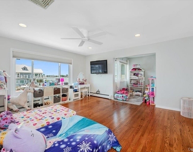 94 Heron Street - Photo Thumbnail 27