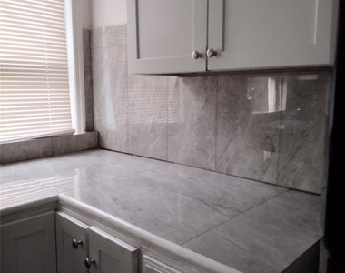 15 Hoffman Avenue - Photo Thumbnail 14