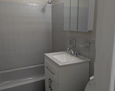 1 Hemlock Drive - Photo Thumbnail 3