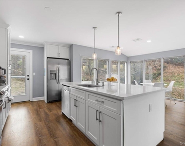 111 Spier Road - Photo Thumbnail 17