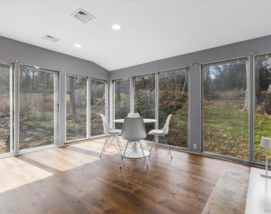 111 Spier Road - Photo Thumbnail 12