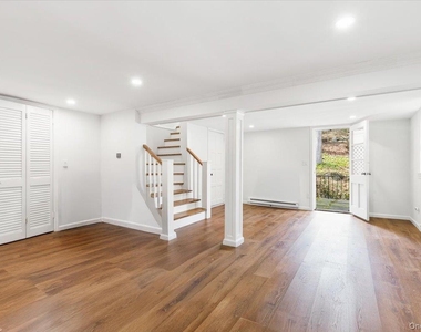 111 Spier Road - Photo Thumbnail 27