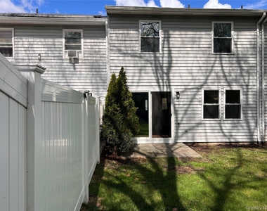 524 Saracino Drive - Photo Thumbnail 31