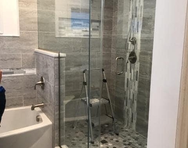 122 N Ferry Street - Photo Thumbnail 7