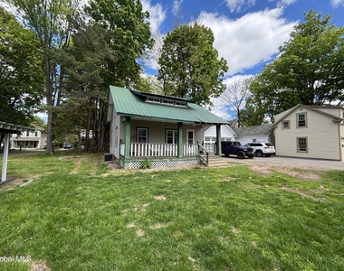 165 Lake Avenue - Photo Thumbnail 4