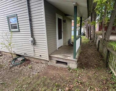 165 Lake Avenue - Photo Thumbnail 24