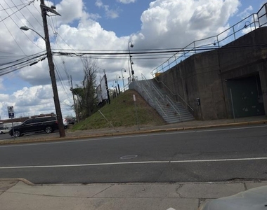 399 North Avenue - Photo Thumbnail 10