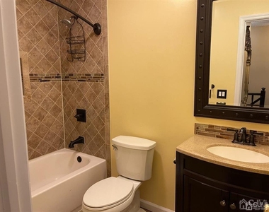 11 Bristol Drive - Photo Thumbnail 2