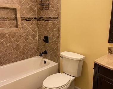11 Bristol Drive - Photo Thumbnail 3