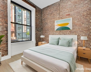 356 W 48th Street - Photo Thumbnail 16